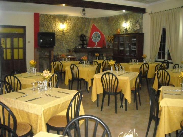 Hotel Il Castello パオラ エクステリア 写真